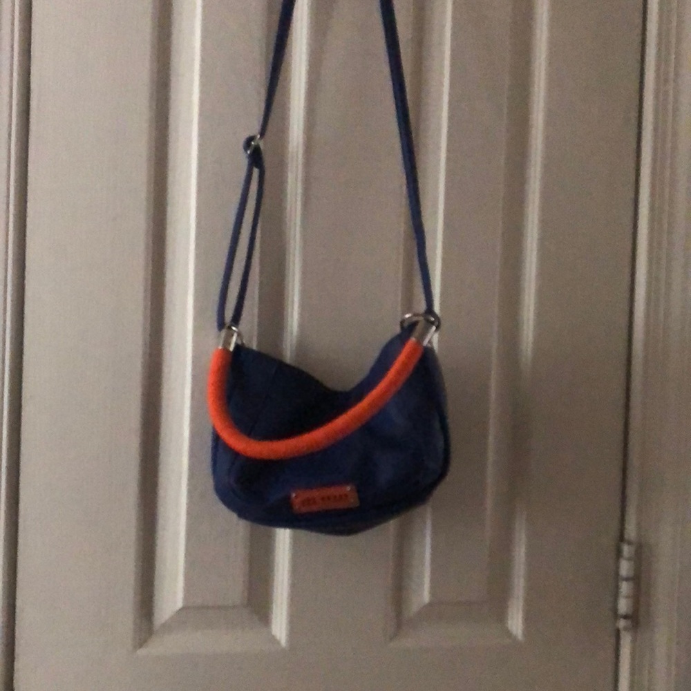 Joe boxer crossbody bag